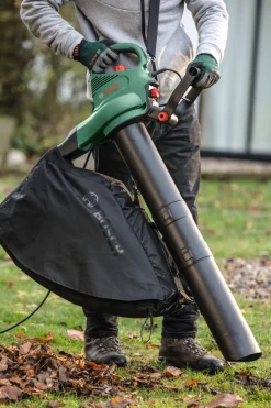 Bosch Løvsugere|UniversalGardenTidy 3-i-1 løvblæser 2300 W