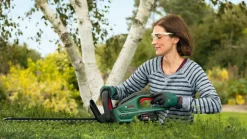 Bosch Hækkeklippere|UniversalHedgeCut 18V-48 hækkeklipper 2,5 Ah