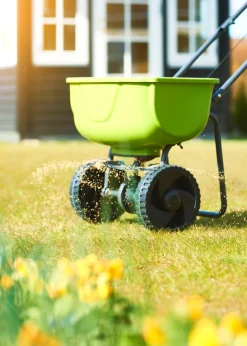 Garden® Gødning|Snerydning|Gødnings-/saltspreder 27 liter -