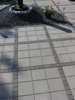 Betongruppen RBR Havefliser & Belægningssten|Haveflise Nordic-line grå 30 x 30 x 5 cm