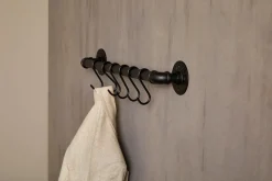 Knager & Knagerækker|Stang m/6 kroge sort 615 mm