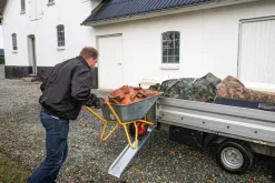 Trailertools Trailertilbehør|Trailerrampe til sidemontering 100 x 47 x 21,5 cm
